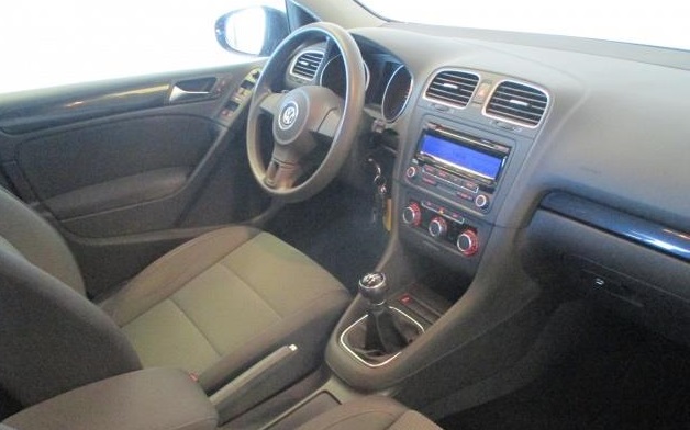 left hand drive VOLKSWAGEN GOLF (01/11/2010) -  