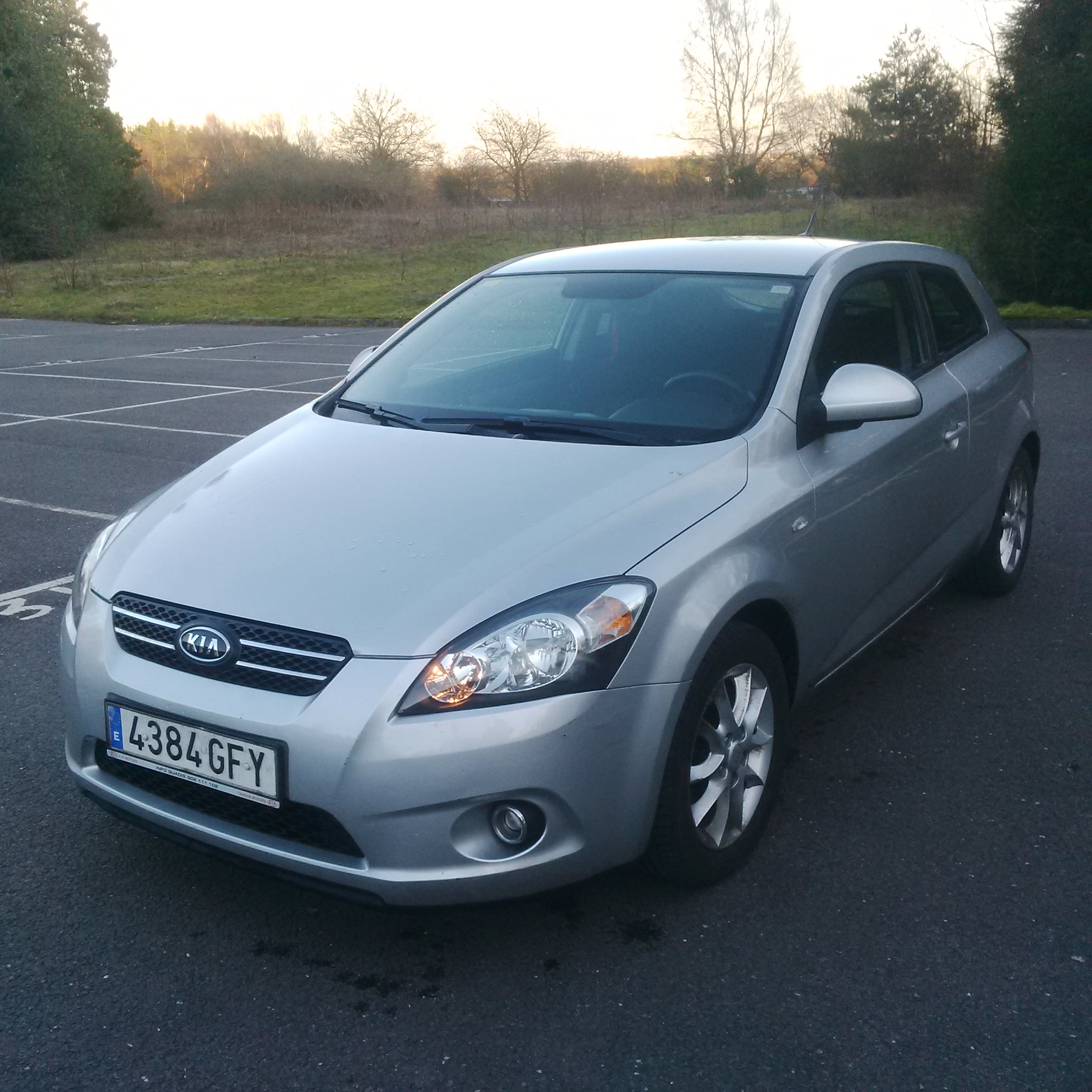 left hand drive KIA CEED (01/07/2008) -  