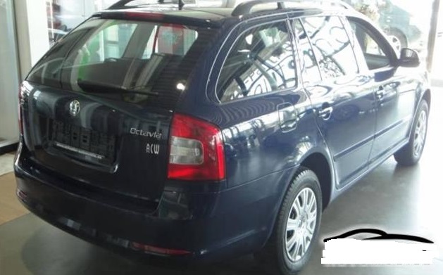 lhd car SKODA OCTAVIA (01/06/2011) - 