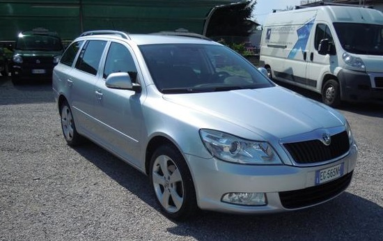 lhd SKODA OCTAVIA (01/01/2012) - 