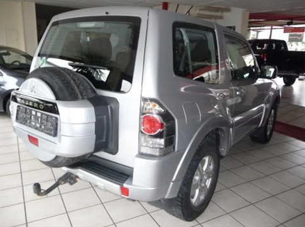 MITSUBISHI PAJERO (01/06/2012) - 