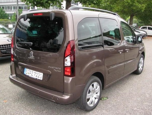 lhd car PEUGEOT PARTNER (01/09/2014) - 