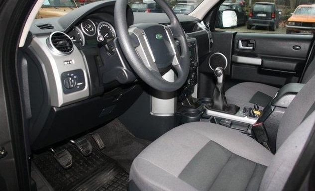 Left hand drive car LANDROVER DISCOVERY (01/12/2007) - 