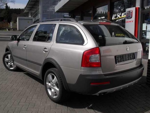 SKODA OCTAVIA (01/03/2011) - 