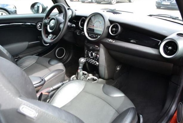 left hand drive MINI COOPER (01/01/2013) -  