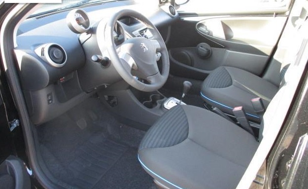 Left hand drive car PEUGEOT 107 (01/06/2014) - 