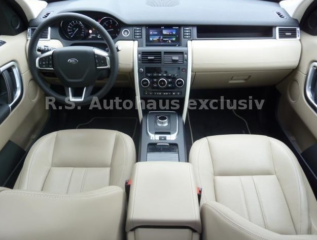 Left hand drive car LANDROVER DISCOVERY (01/03/2015) - 
