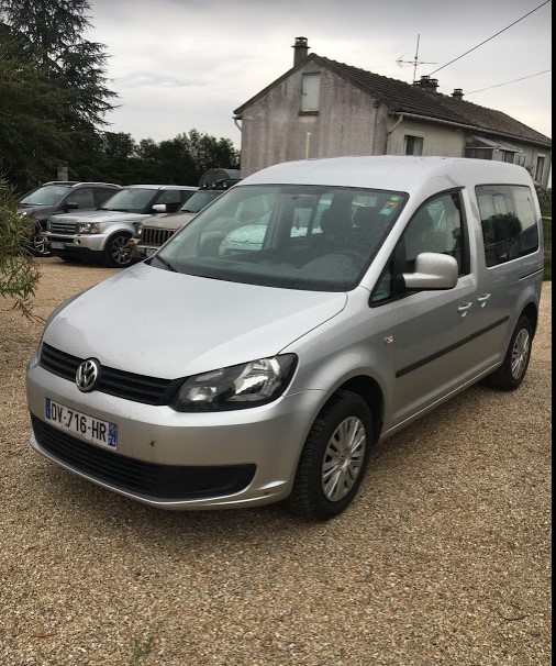 Left hand drive VOLKSWAGEN CADDY 1.9 TDI BLUEMOTION 7 SEATS FRENCH REG